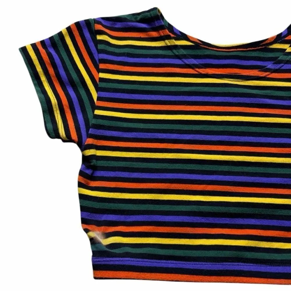 Marika Colorful Striped cropped T-Shirt Size Small